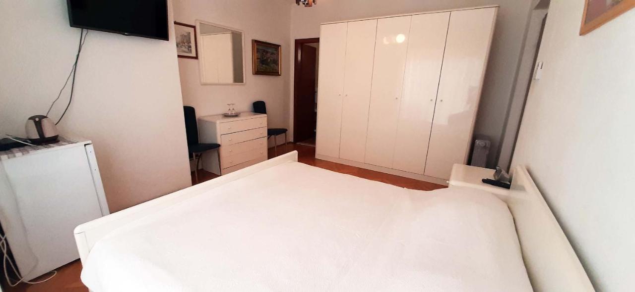 Rooms N&M Baška Voda Kültér fotó