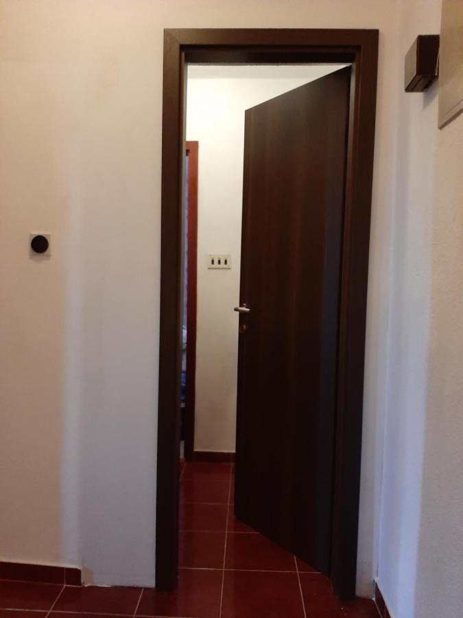 Rooms N&M Baška Voda Kültér fotó